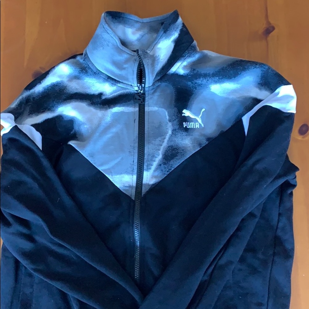Men’s sweatshirt